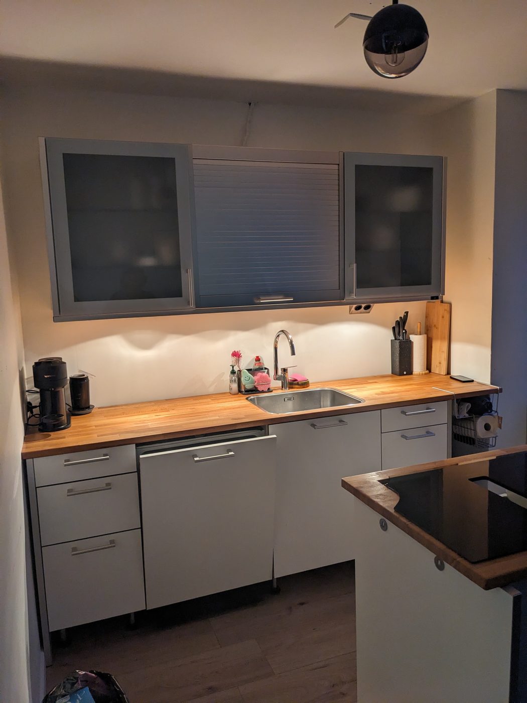 Tweedehands keuken ingebouwd en afgewerkt